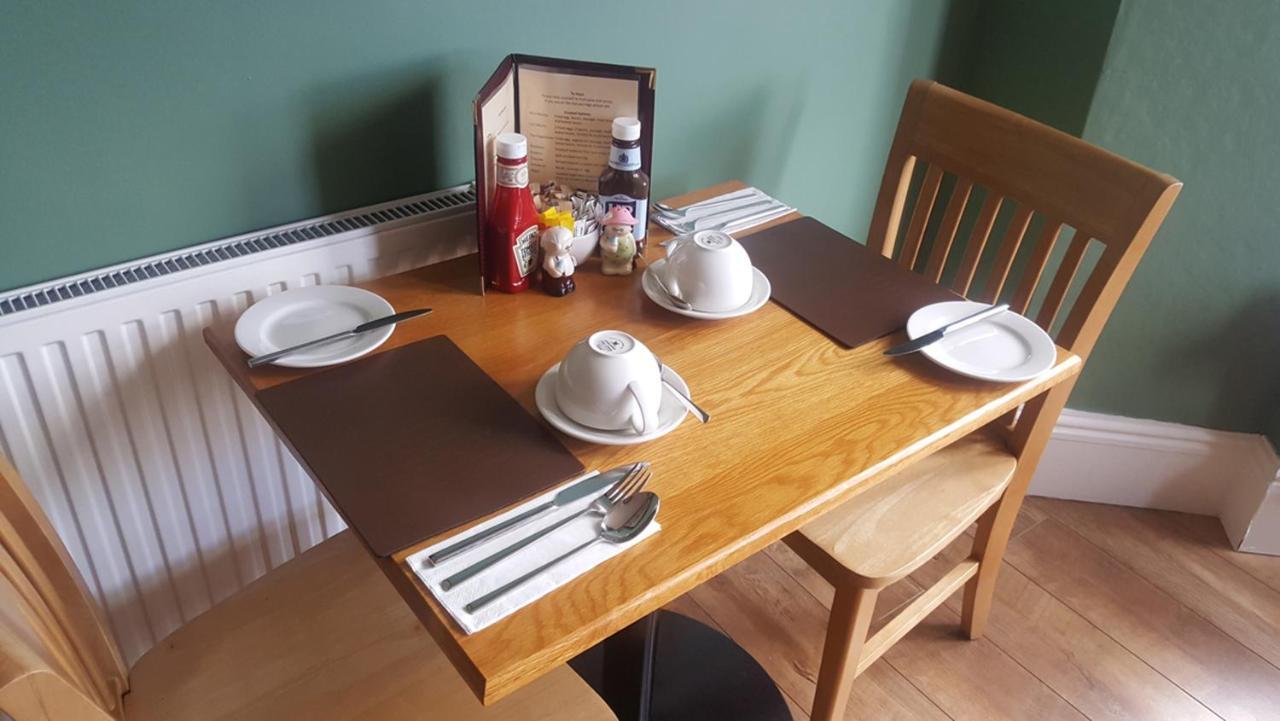 Geckos Rest Bed & Breakfast Newquay  Bagian luar foto