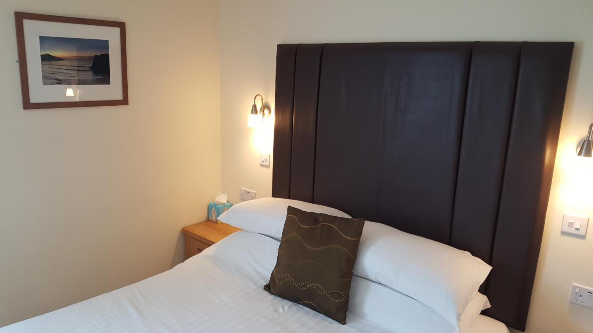 Geckos Rest Bed & Breakfast Newquay  Bagian luar foto
