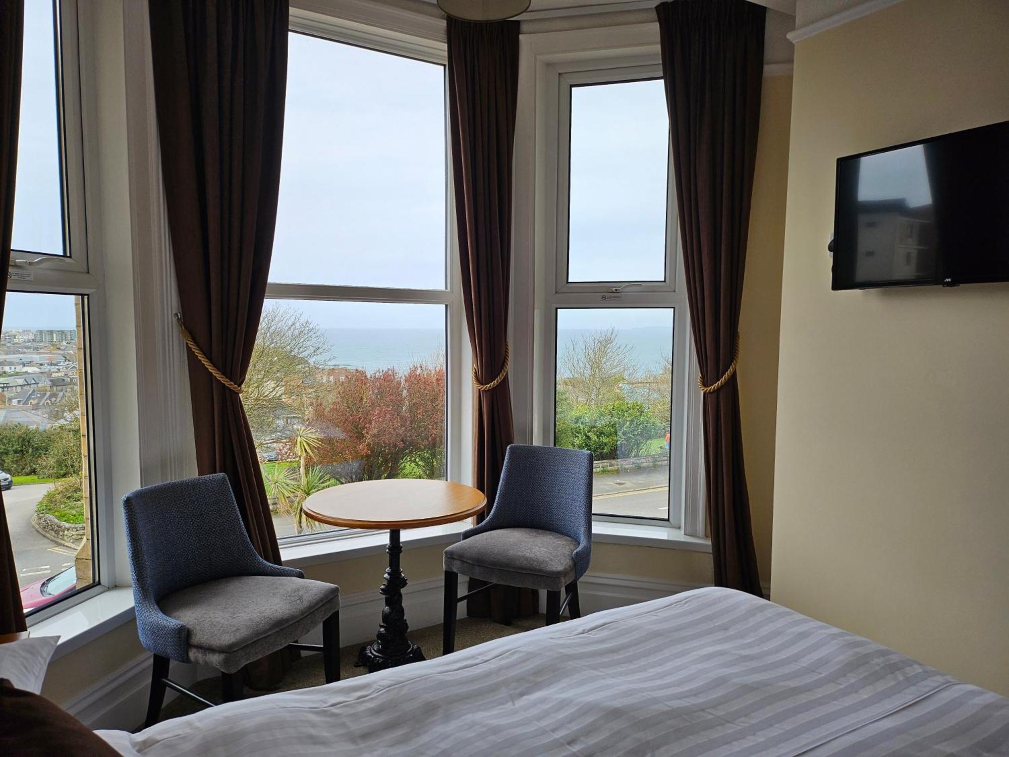 Geckos Rest Bed & Breakfast Newquay  Bagian luar foto