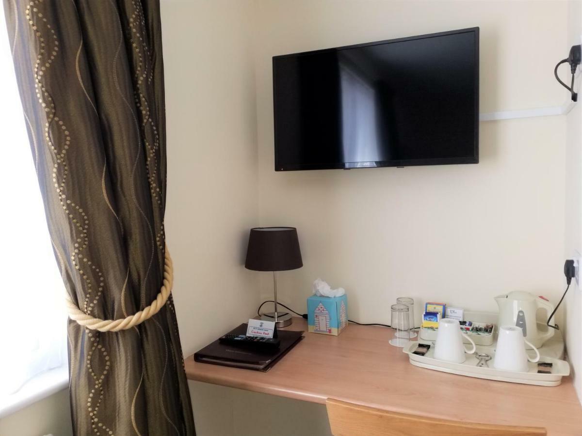 Geckos Rest Bed & Breakfast Newquay  Bagian luar foto