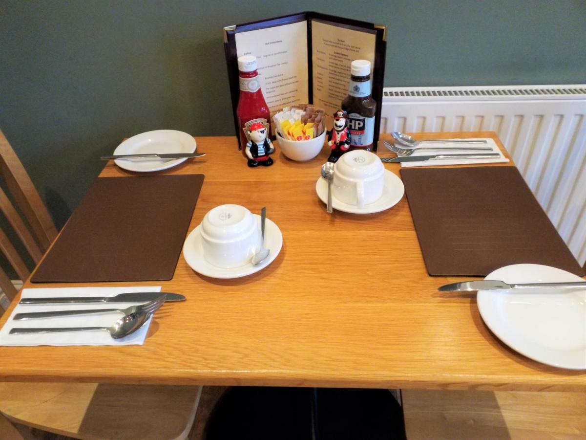 Geckos Rest Bed & Breakfast Newquay  Bagian luar foto